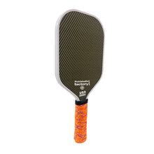 Cargar imagen en el visor de la galería, Kevlar Pickleball Paddle FACTORY-Thermoformed T700 edgeless pickleball thermoformed carbon fiber pickleball paddle
