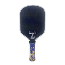 Cargar imagen en el visor de la galería, Kevlar Pickleball Paddle FACTORY-Thermoformed T700 Carbon mixed woven Surface Layers thermoformed Pickleball Paddle graphite
