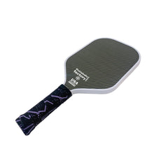 Cargar imagen en el visor de la galería, Kevlar Pickleball Paddle FACTORY-Thermoformed T700 Fabric Texture Surface Thermoforemd Polymer Core Pickleball PaddleEdge Sealing
