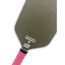 Cargar imagen en el visor de la galería, Kevlar Pickleball Paddle FACTORY-Thermoformed T700 Edge Sealing Injection Foaming Unibody Thermoformed Carbon Fiber Pickleball Paddle
